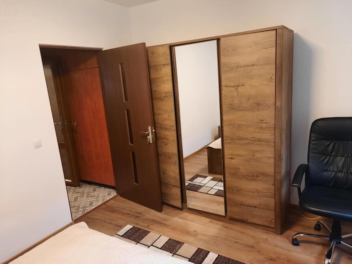Apartament Zona Centrala Apartment Hunedoara Ngoại thất bức ảnh